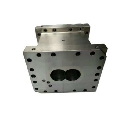 kaufen Nitrierung 4D Extruder Fass HRC 58 - 62 Extrusionsschraubfass für Temperaturbeständigkeit online manufacture